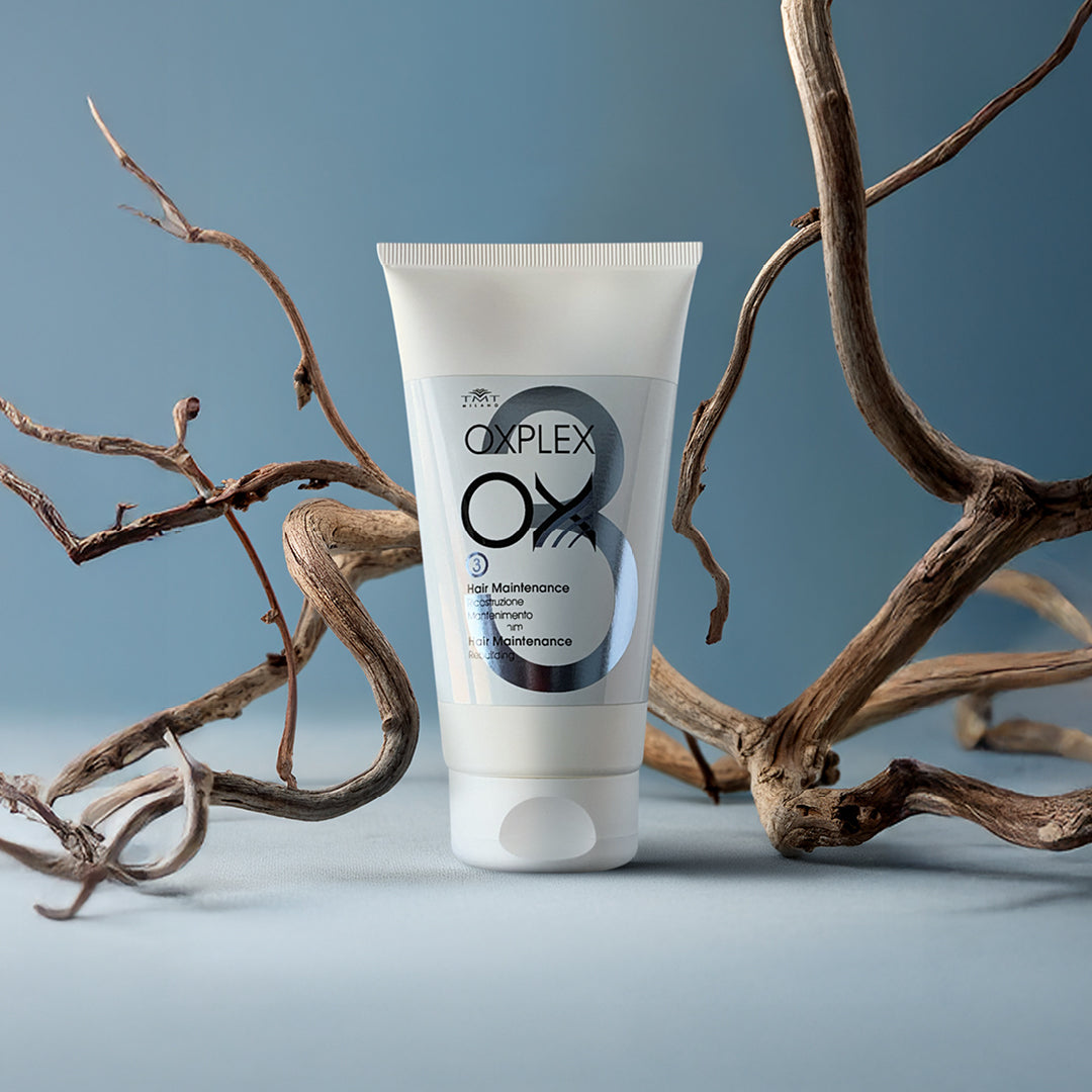 immagine del prodotto su sfondo azzurro con rami